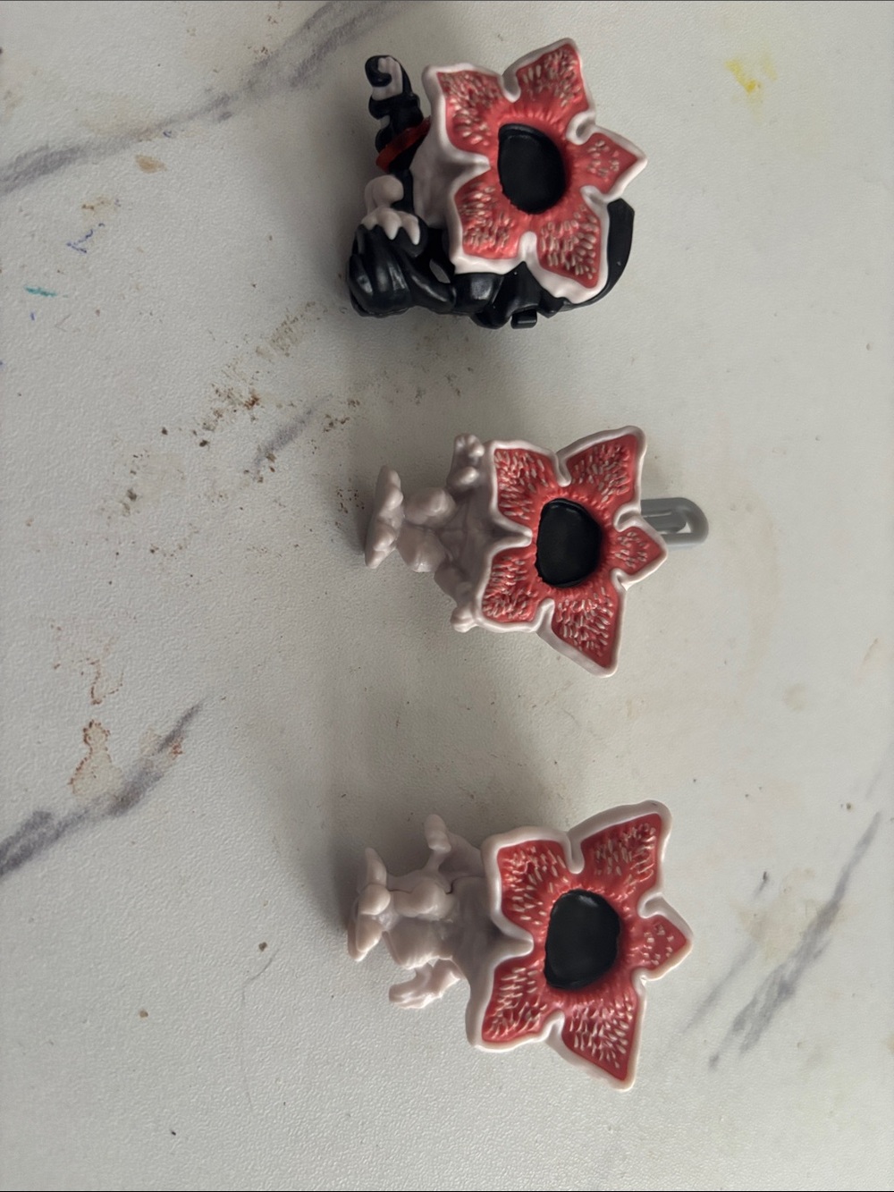 Stranger Things Demogorgon Flower kinder joy - Red & Black Set of 3
